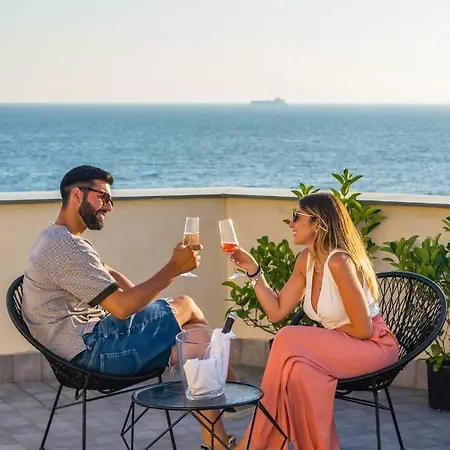 Melograno Undici Aparthotel