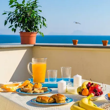 Melograno Undici Aparthotel